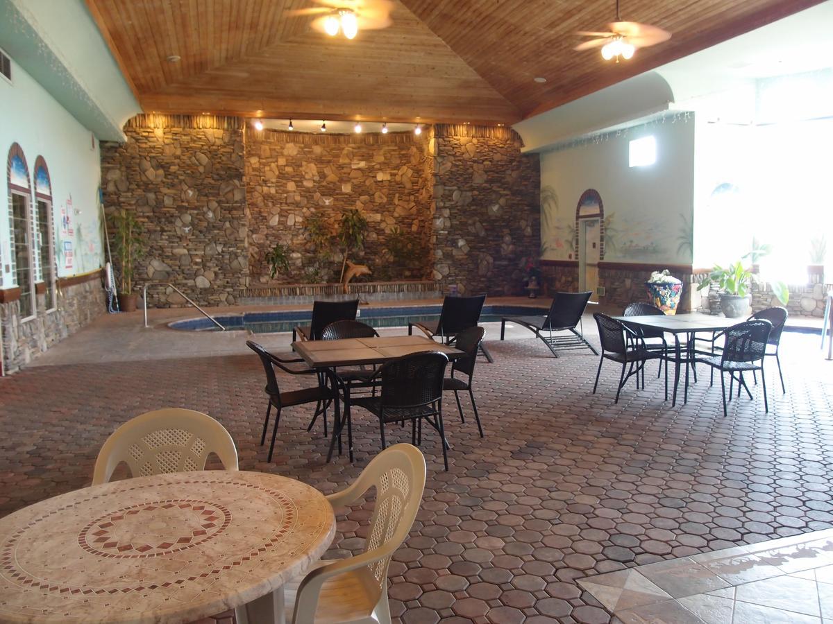 The Lodge At Rolling Hills Casino & Resort Corning Extérieur photo