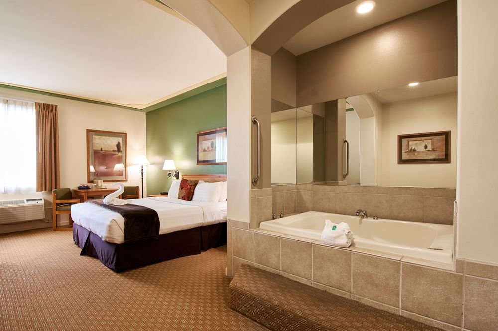 The Lodge At Rolling Hills Casino & Resort Corning Extérieur photo